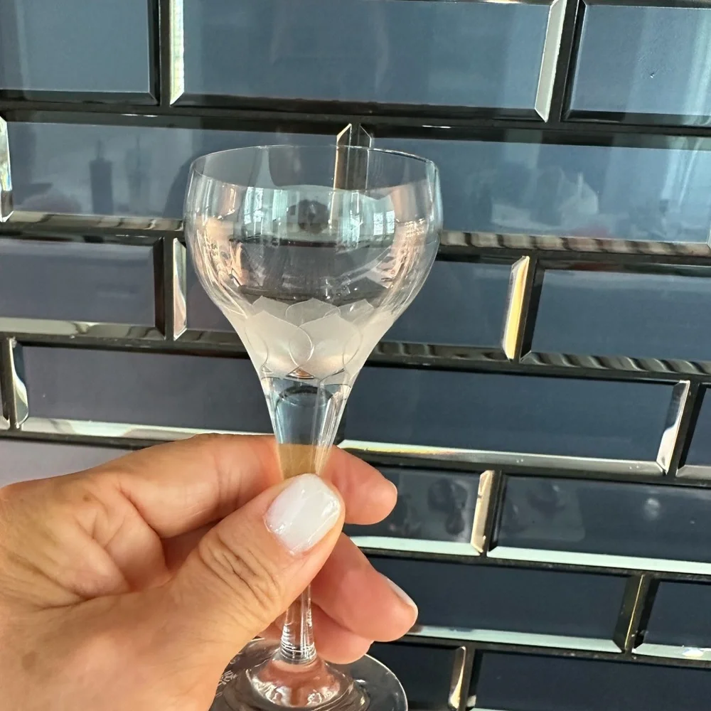 Elegant‎ crystal Glass Set